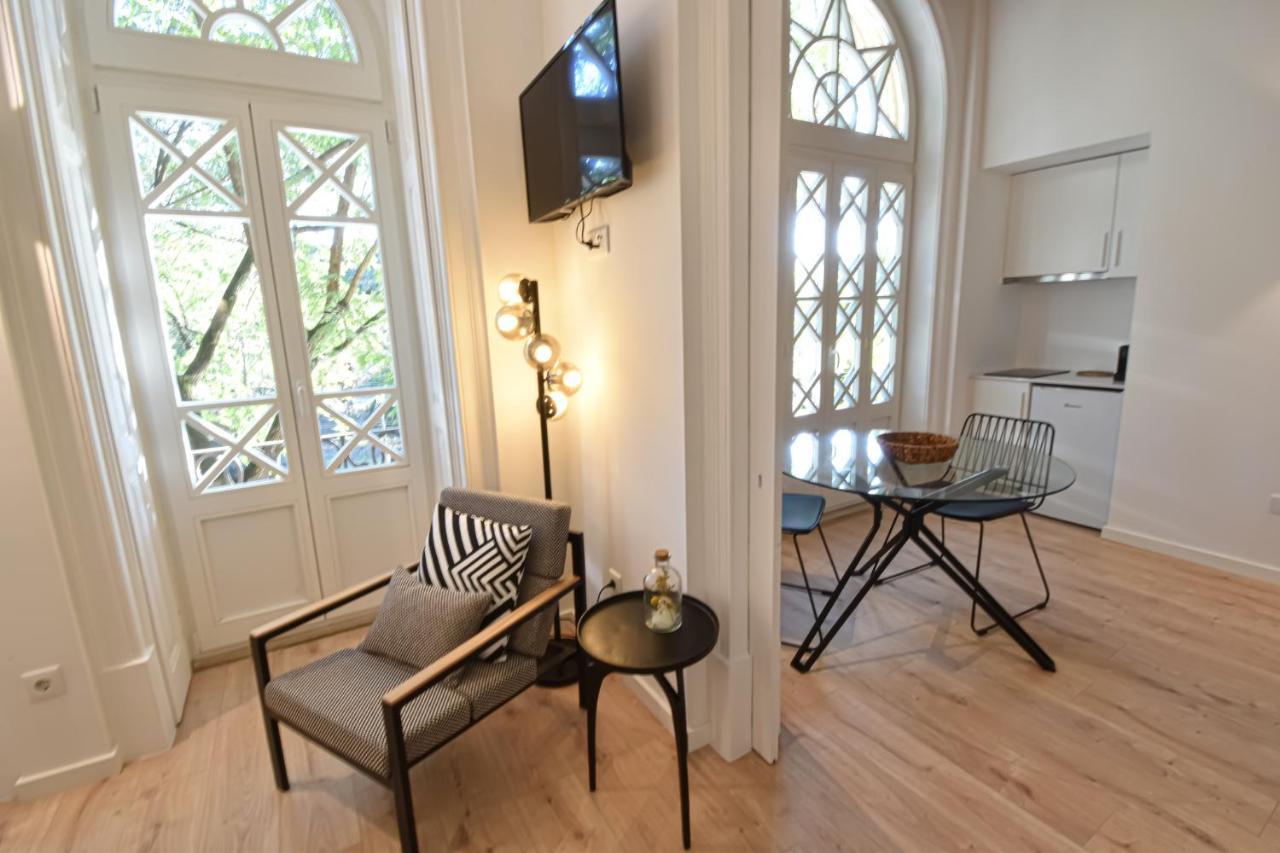 Aparthotel Laa *